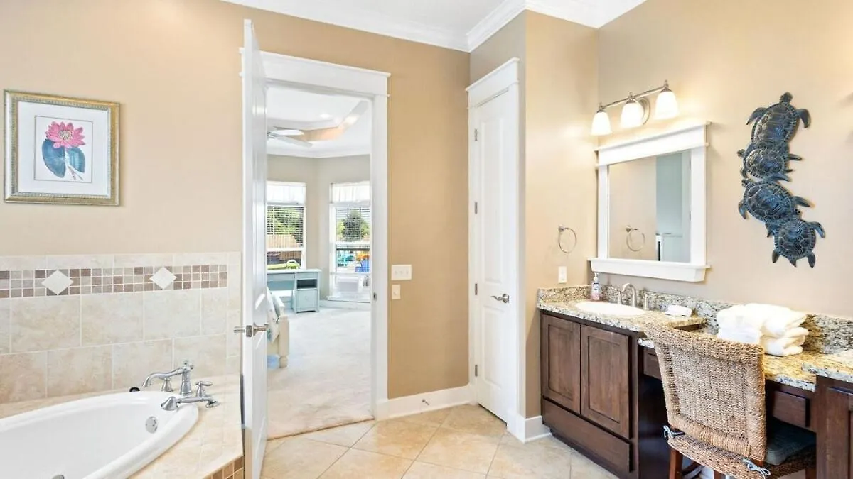 122 Kelly The Real Fun Beach Home Pool Hot Tub Cabana Panama City Beach 0*,  Verenigde Staten