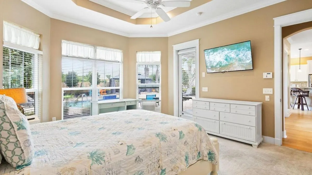 122 Kelly The Real Fun Beach Home Pool Hot Tub Cabana Panama City Beach 0*,  Verenigde Staten